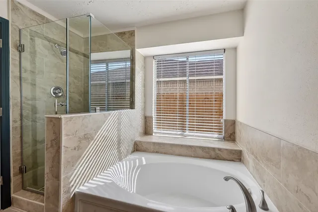 $1,950 | 7534 8 Willows Road, Missouri City, TX 77489