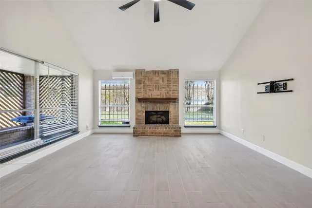 $1,950 | 7534 8 Willows Road, Missouri City, TX 77489