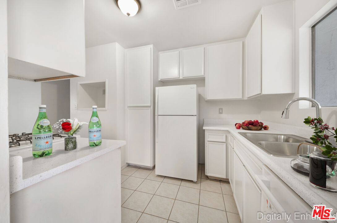 1040 Iris Street Wasco, CA 93280 - Photo 20 of 27