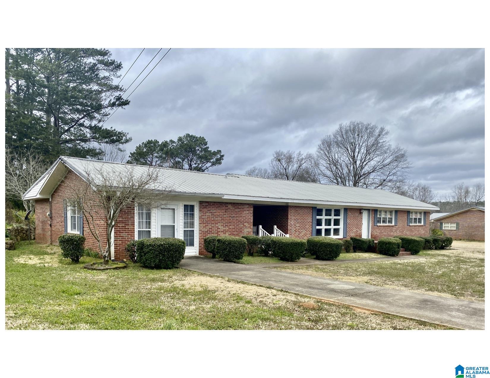 400 Howe Street Weaver, AL 36277 - Photo 3 of 33