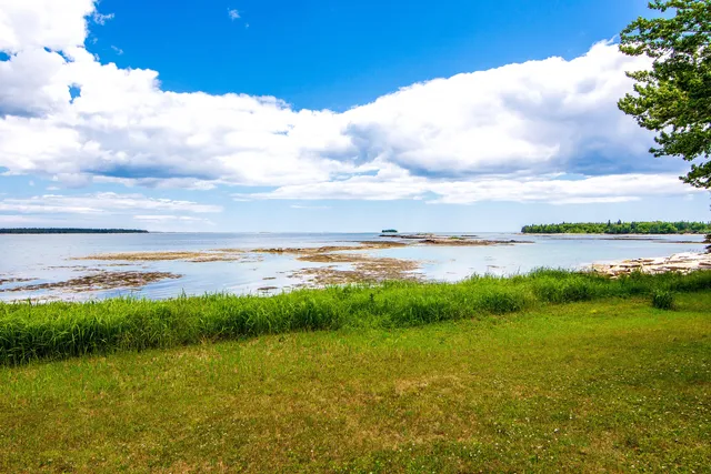 $950,000 | 175 Paul Bunyan Road, Gouldsboro, ME 04624