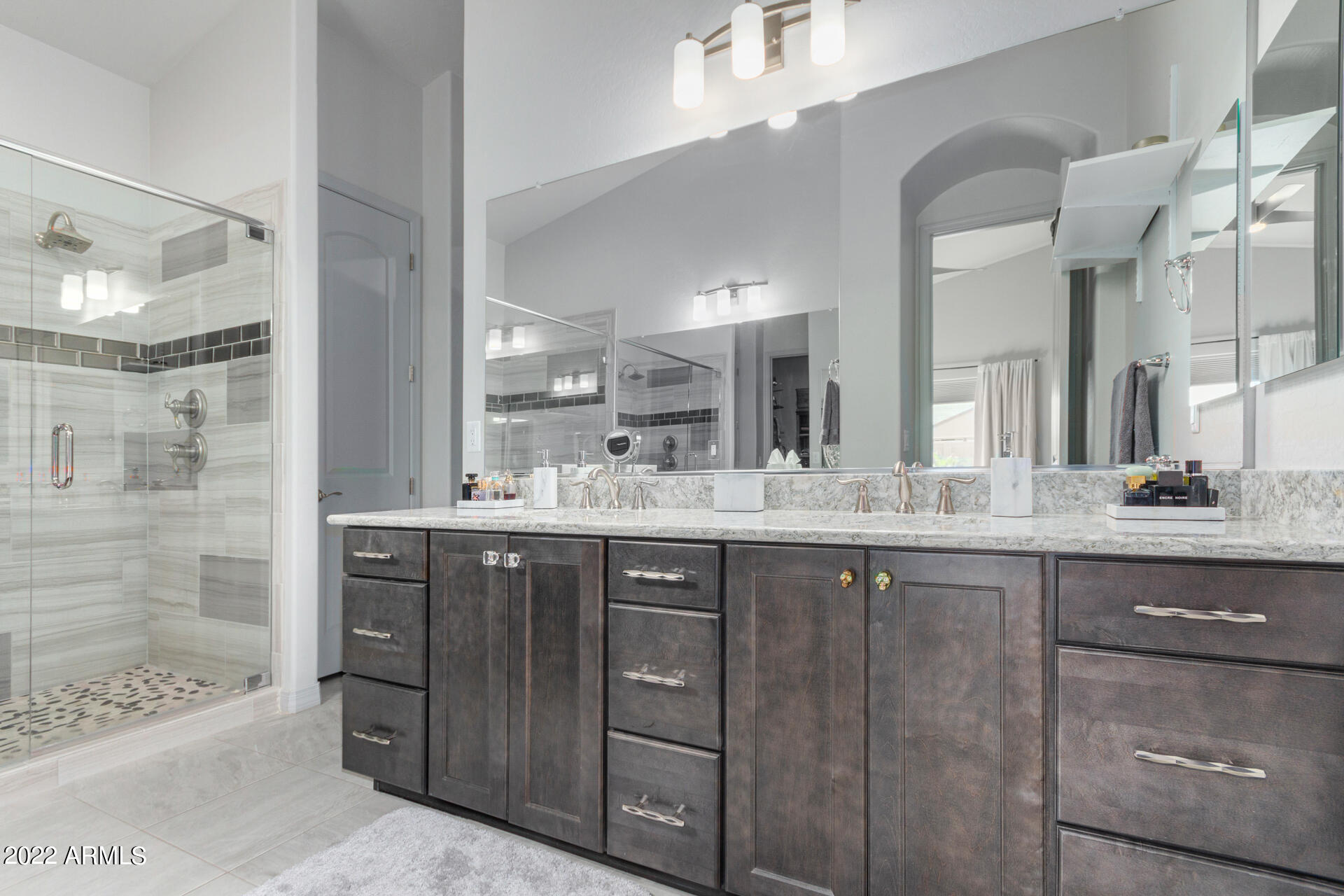 13525 West Ocotillo Road Glendale, AZ 85307 - Photo 28 of 62 26