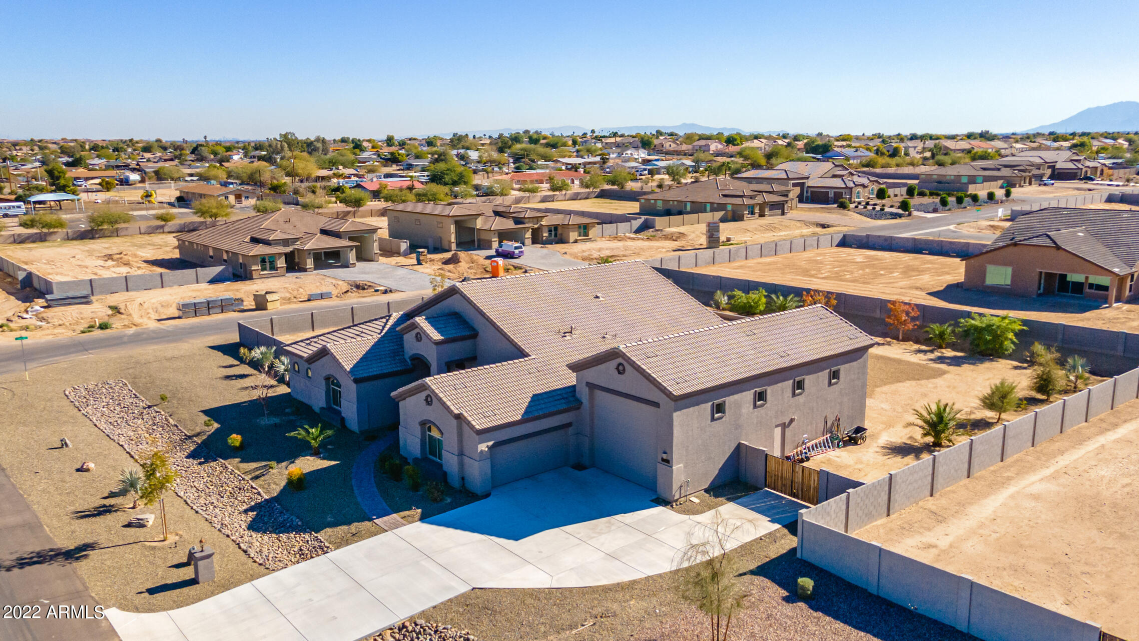 13525 West Ocotillo Road Glendale, AZ 85307 - Photo 50 of 62 48