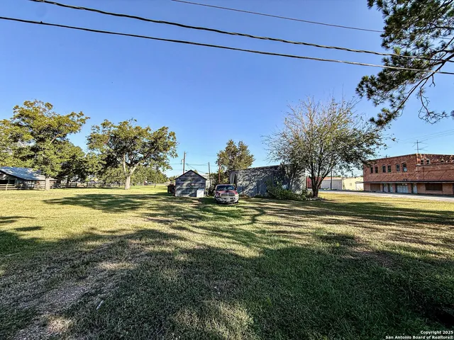 $250,000 | 130 Urbanec Street, East Bernard, TX 77435