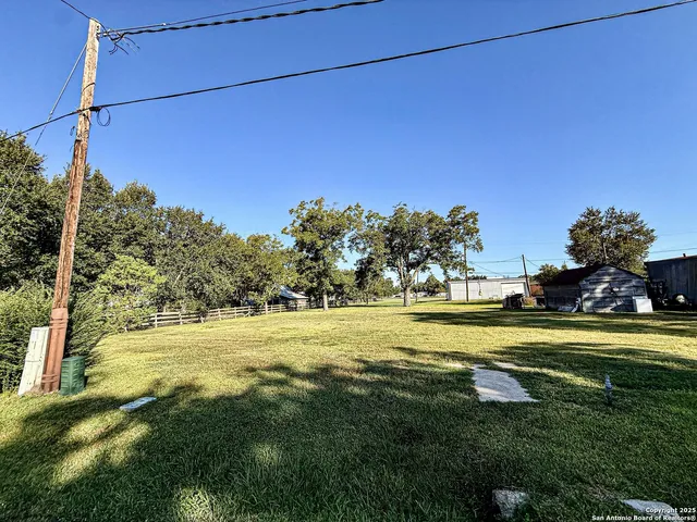 $250,000 | 130 Urbanec Street, East Bernard, TX 77435