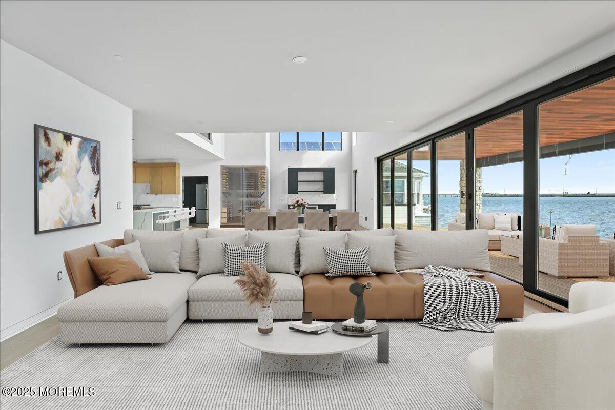 1262 Jennifer Lane Manahawkin, NJ 08050 - Photo 8 of 17 2-SMV_1262JenniferLn02-06_VS