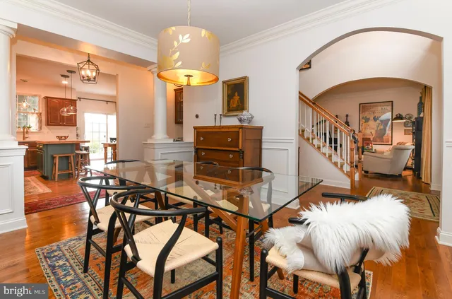 a view of a livingroom with furniture and window