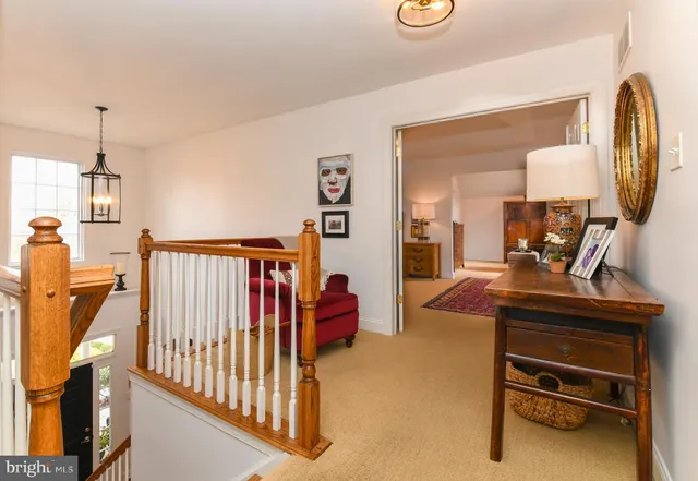 a view of a livingroom with furniture and a livingroom