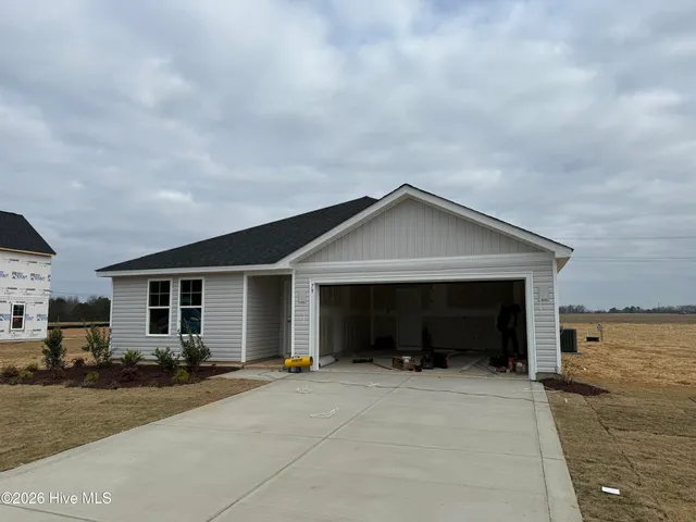 $289,950 | 79 Baxley Drive, Dunn, NC 28334
