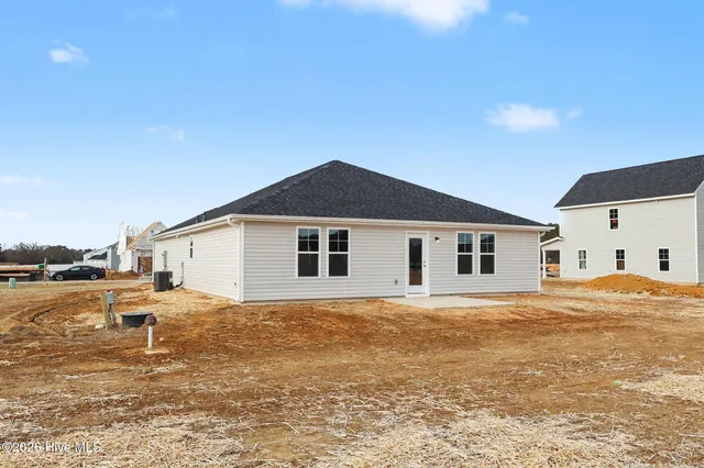 $294,995 | 79 Baxley Drive, Dunn, NC 28334