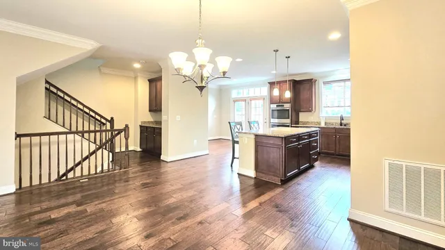 $3,600 | 10607 School Street, Fairfax, VA 22030