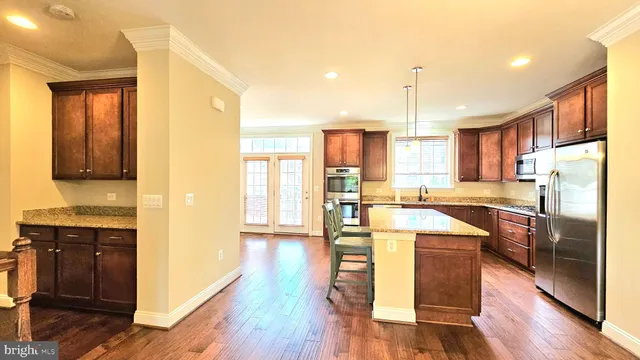 $3,600 | 10607 School Street, Fairfax, VA 22030