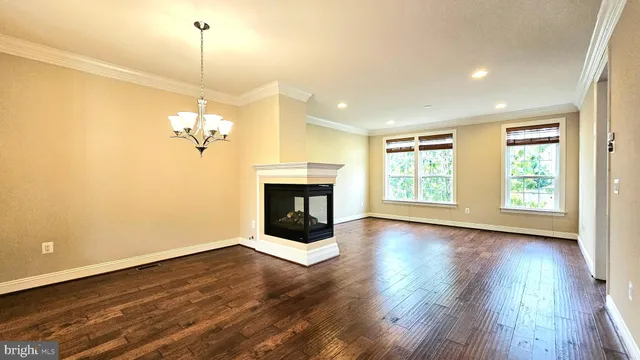 $3,600 | 10607 School Street, Fairfax, VA 22030