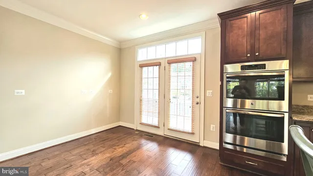 $3,600 | 10607 School Street, Fairfax, VA 22030