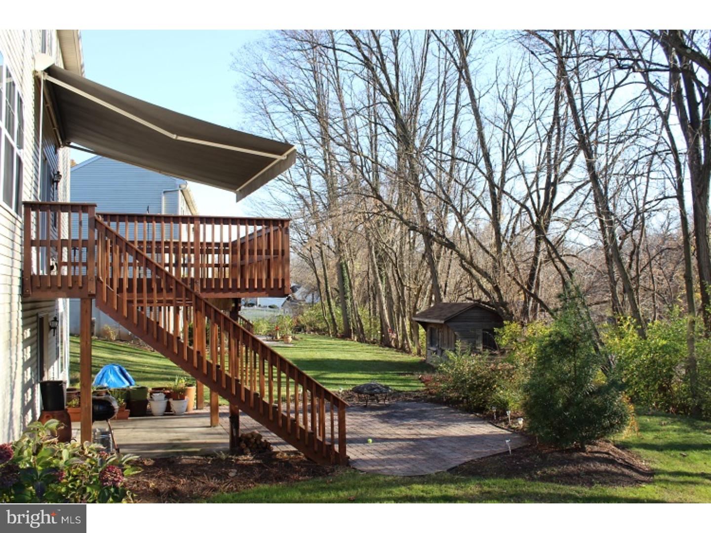 4112 River Road Reading, PA 19605 - Photo 3 of 25 Deck
