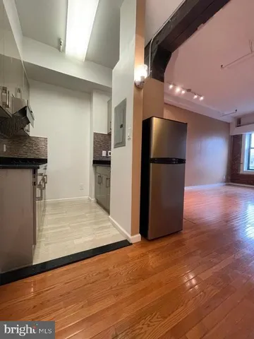 $179,900 | 1010 Race Street, Unit 5F, Philadelphia, PA 19107