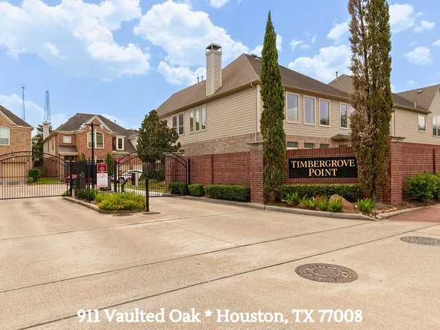 $699,000 | 911 Vaulted Oak Street, Houston, TX 77008