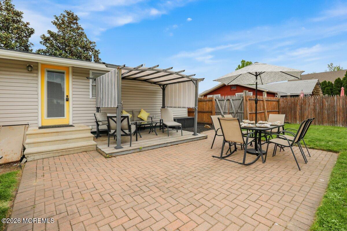 339 Raritan Boulevard Keyport, NJ 07735 - Photo 27 of 37 339nPatio
