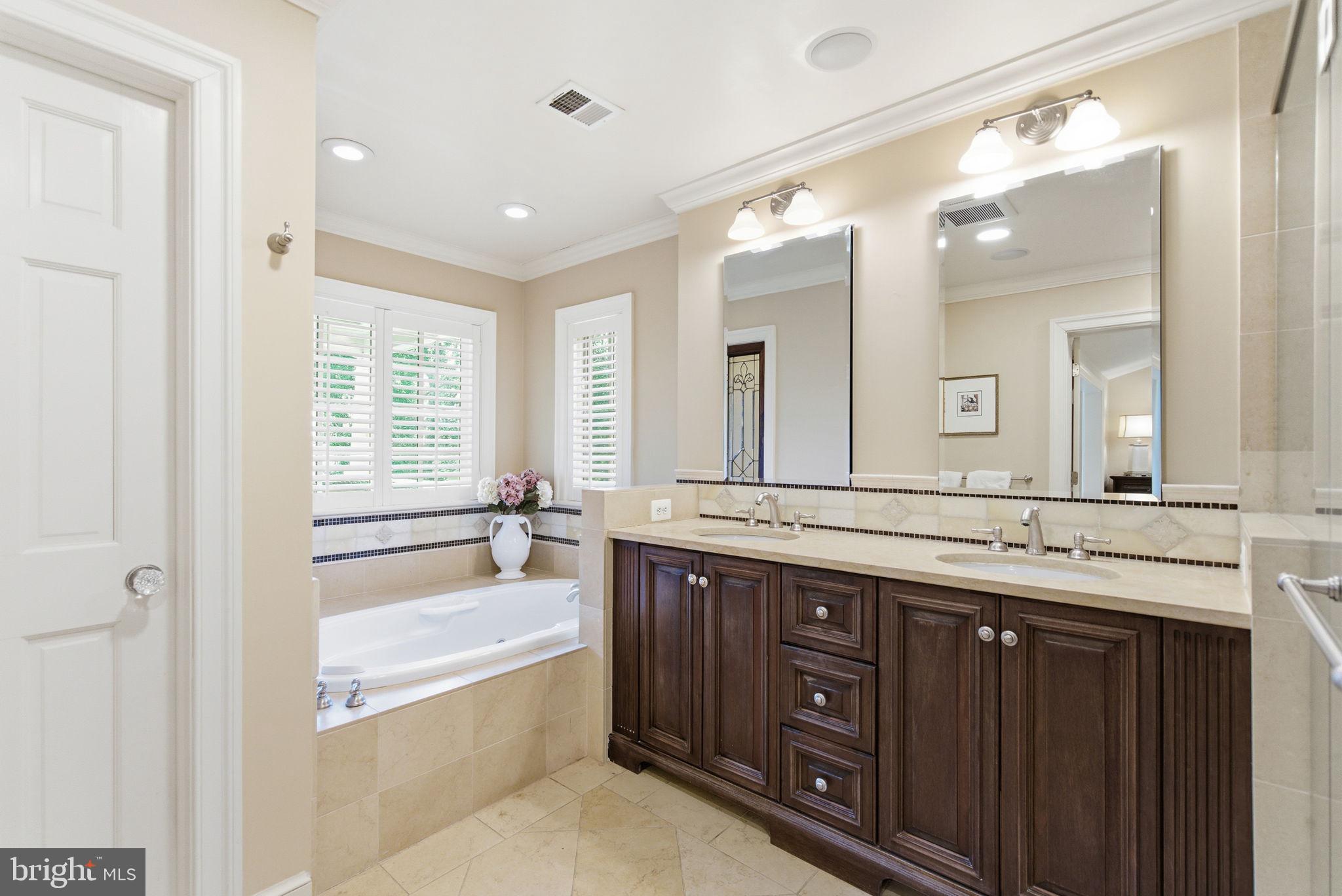 5310 Elliott Road Bethesda, MD 20816 - Photo 48 of 89