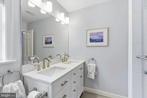 $2,325,000 | 5310 Elliott Road, Bethesda, MD 20816