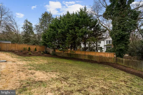 $2,325,000 | 5310 Elliott Road, Bethesda, MD 20816