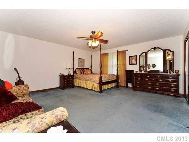 2104 Mountain Laurel Road Lancaster, SC 29720 - Photo 5 of 16