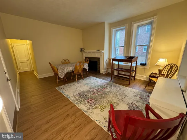 $2,200 | 426 Old Lancaster Road, Unit 1W, Haverford, PA 19041