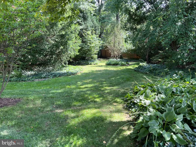 $2,200 | 426 Old Lancaster Road, Unit 1W, Haverford, PA 19041