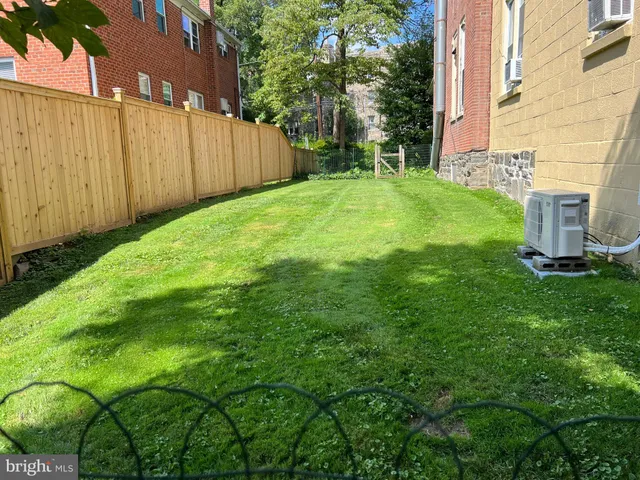 $2,200 | 426 Old Lancaster Road, Unit 1W, Haverford, PA 19041