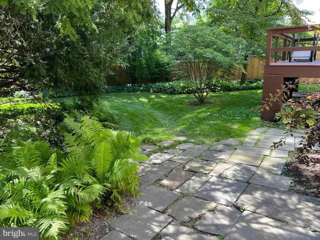 $2,200 | 426 Old Lancaster Road, Unit 1W, Haverford, PA 19041