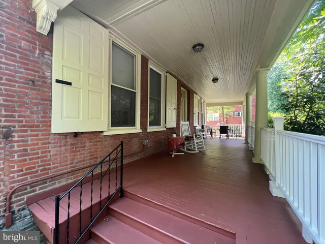 $2,200 | 426 Old Lancaster Road, Unit 1W, Haverford, PA 19041