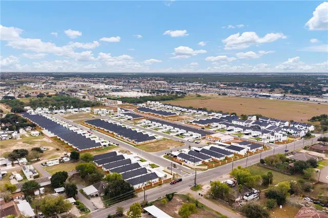 $1,450 | 2007 Selena Street, Unit 1, Mission, TX 78572