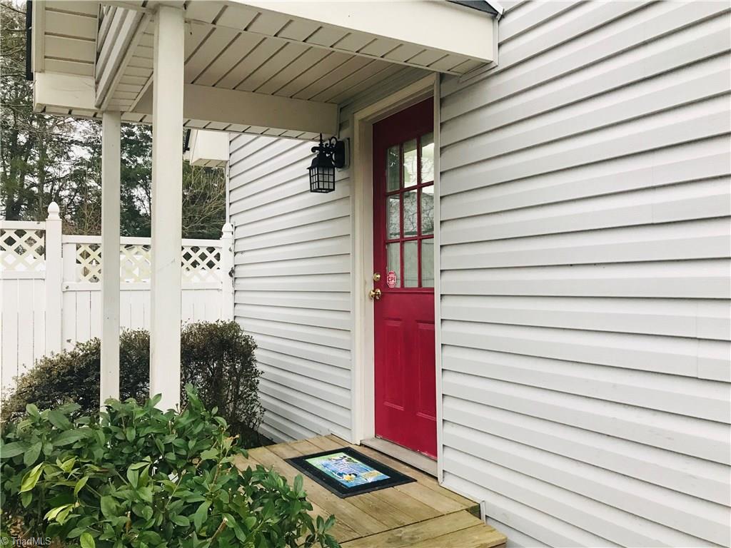 1104 Raleigh Court High Point, NC 27262 - Photo 24 of 24 Gallery Image 24