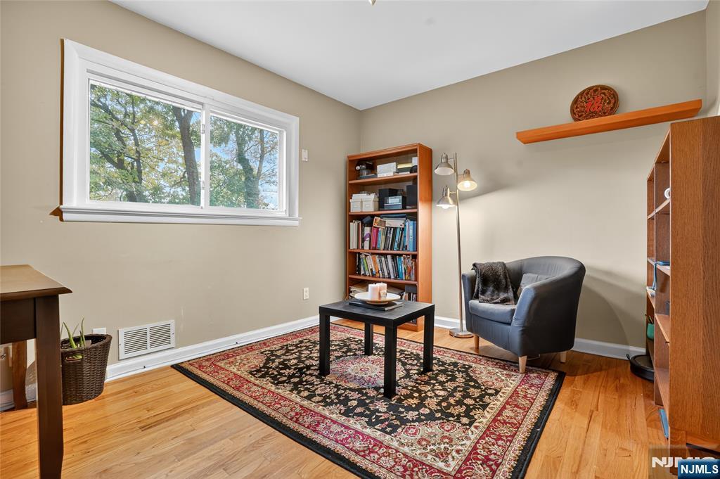 16 Greentree Terrace Tenafly, NJ 07670 - Photo 12 of 24