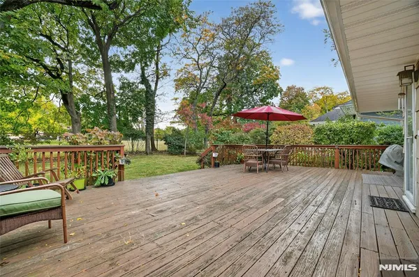$6,500 | 16 Greentree Terrace, Tenafly, NJ 07670