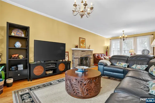 $6,500 | 16 Greentree Terrace, Tenafly, NJ 07670