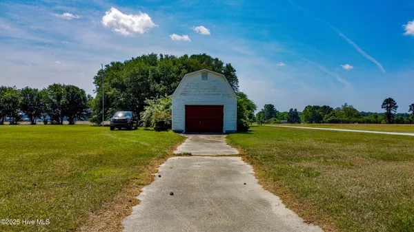 $380,000 | 189 Summerfield Road West, Roper, NC 27970
