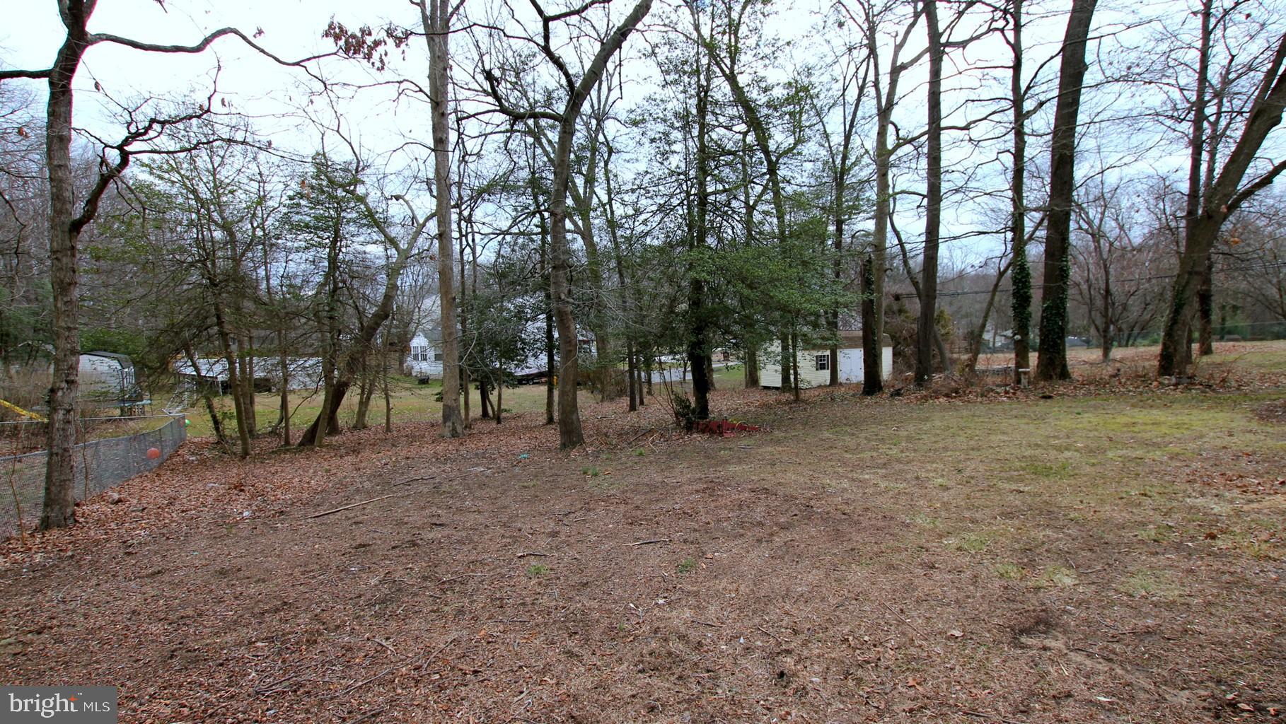 197 Magothy Beach Road Pasadena, MD 21122 - Photo 25 of 25 Rear yard