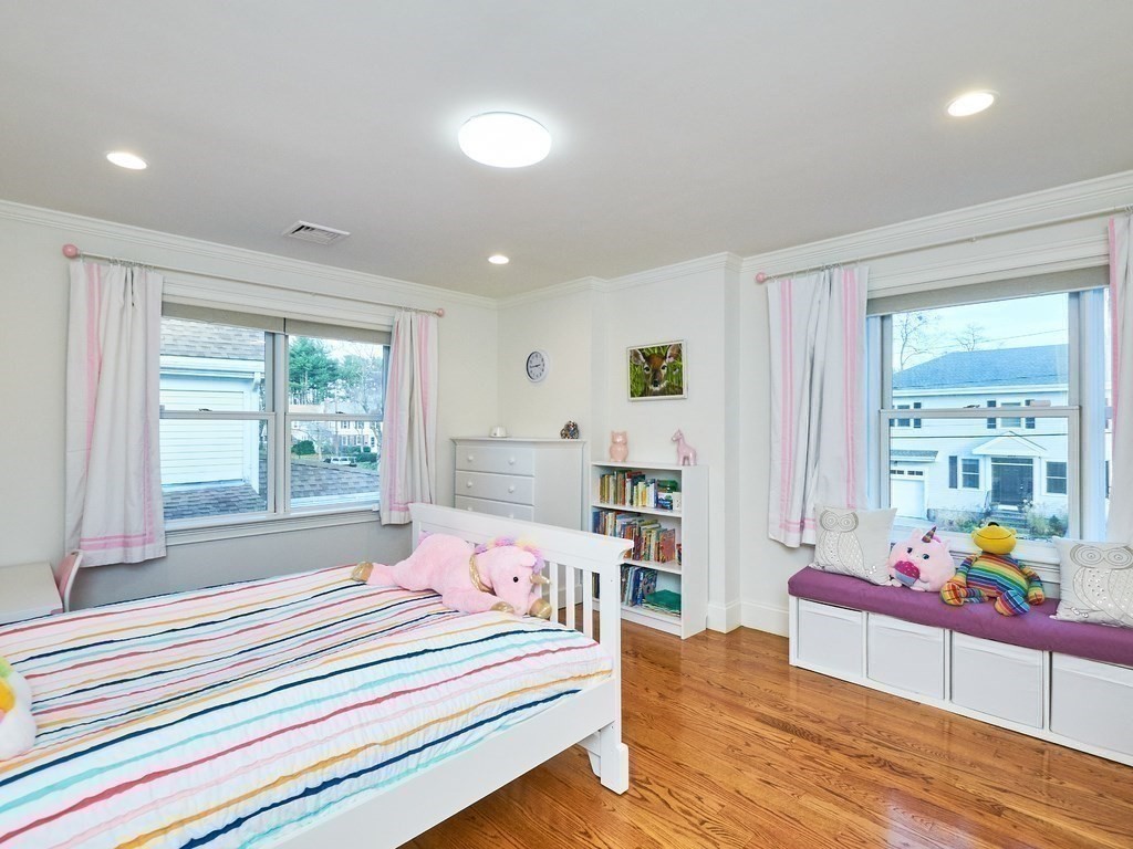 203 Winslow Road Newton, MA 02468 - Photo 15 of 29 Gallery Image 15
