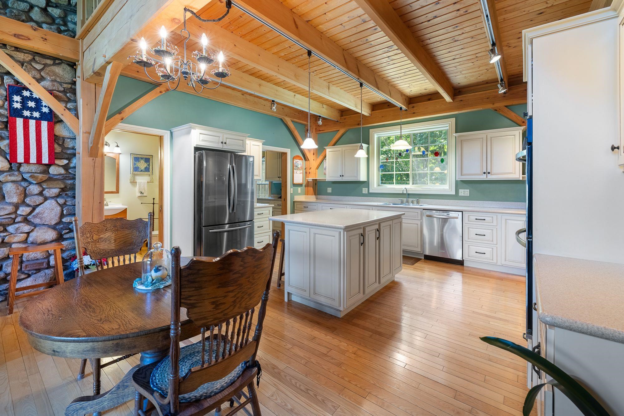 817 Topsham Road Newbury, VT 05051 - Photo 11 of 57