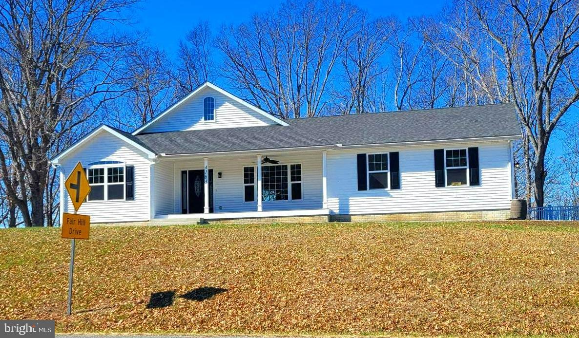 4163 Telegraph Road Elkton, MD 21921 - Photo 2 of 23 a front view of a house with a yard