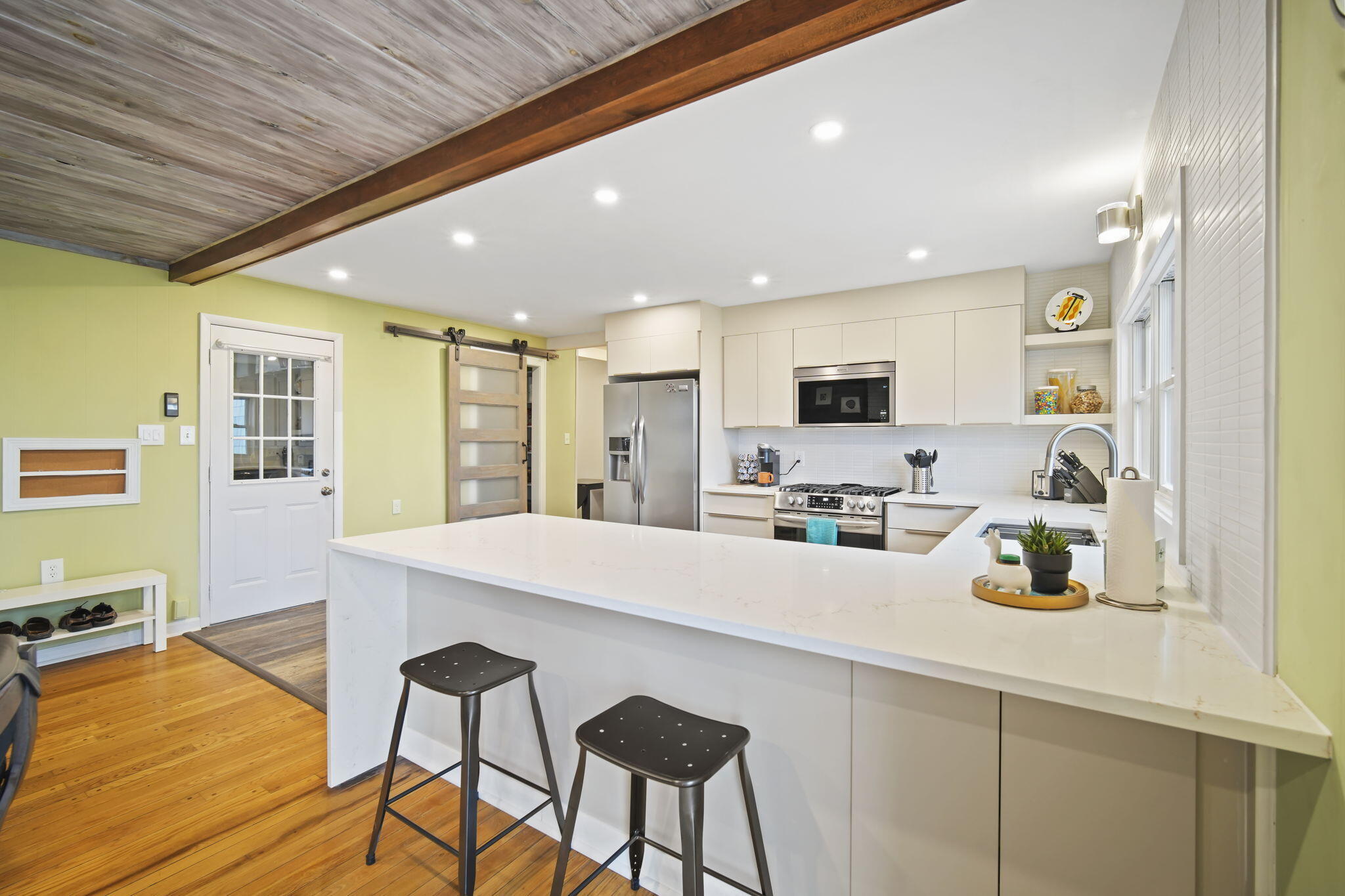 6376 Kelley Road Brooklyn, MI 49230 - Photo 23 of 67 Eating Area