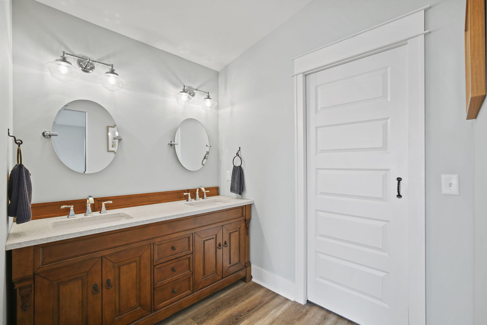 6376 Kelley Road Brooklyn, MI 49230 - Photo 33 of 67 Primary En-Suite