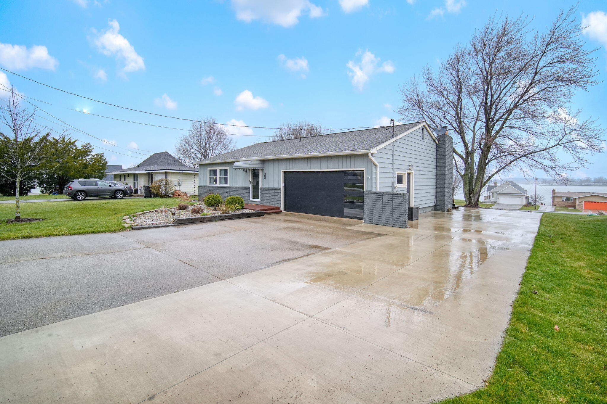 6376 Kelley Road Brooklyn, MI 49230 - Photo 53 of 67 Additional parking space