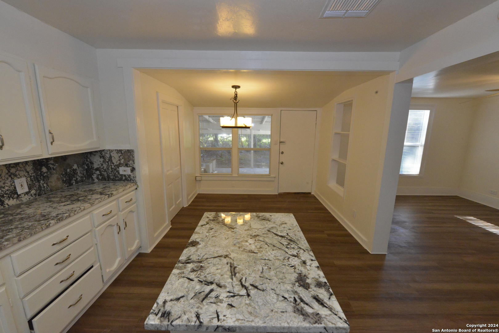 1598 Highway 16 Bandera, TX 78003 - Photo 15 of 28