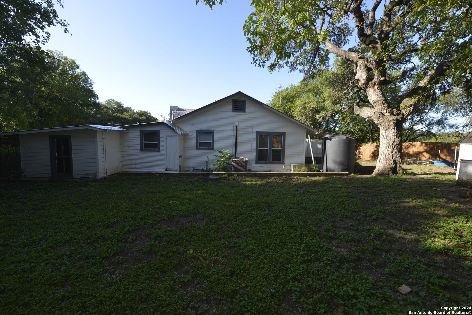 1598 Highway 16 Bandera, TX 78003 - Photo 25 of 28