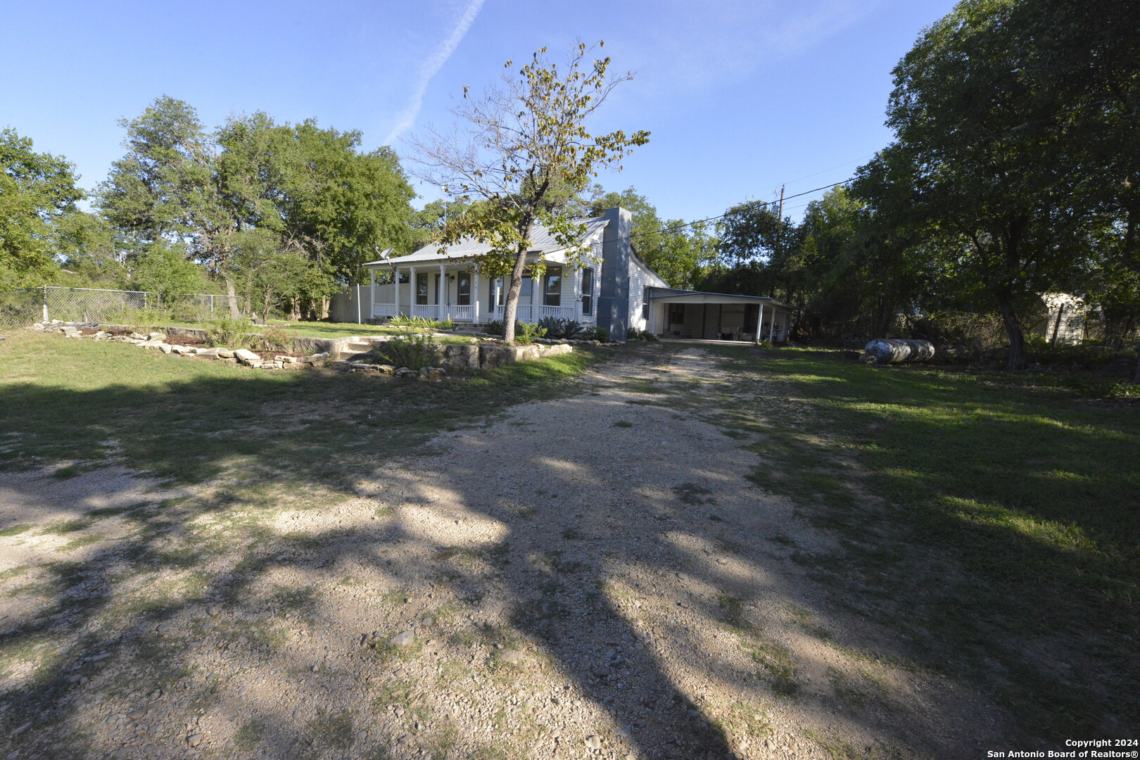1598 Highway 16 Bandera, TX 78003 - Photo 27 of 28