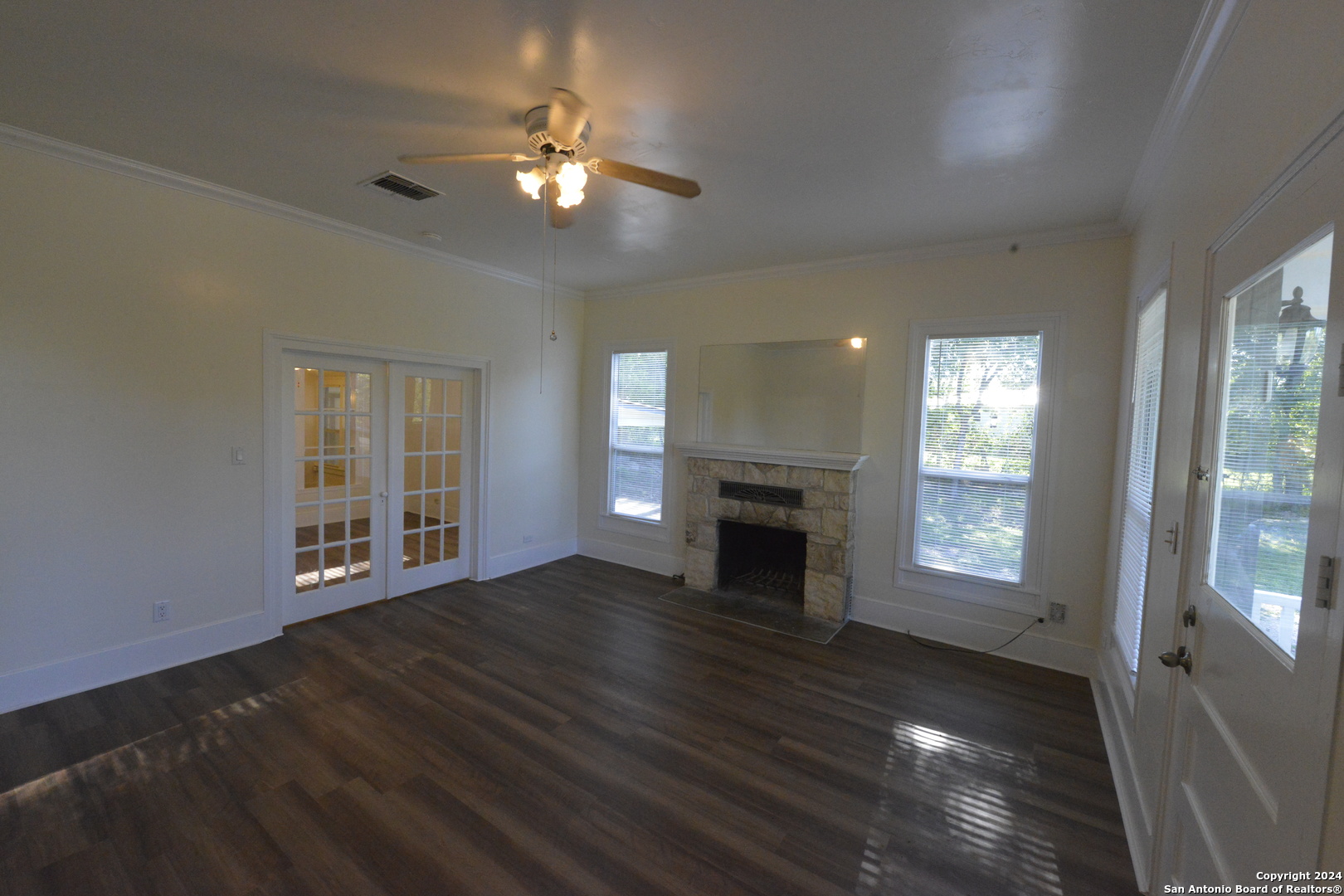 1598 Highway 16 Bandera, TX 78003 - Photo 4 of 28