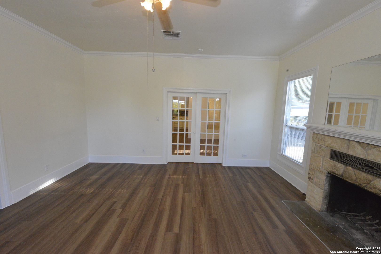 1598 Highway 16 Bandera, TX 78003 - Photo 6 of 28