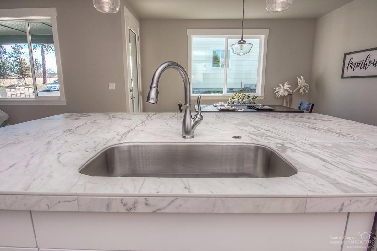 2676 Northeast Jones Road Bend, OR 97701 - Photo 12 of 20 Additional Photo